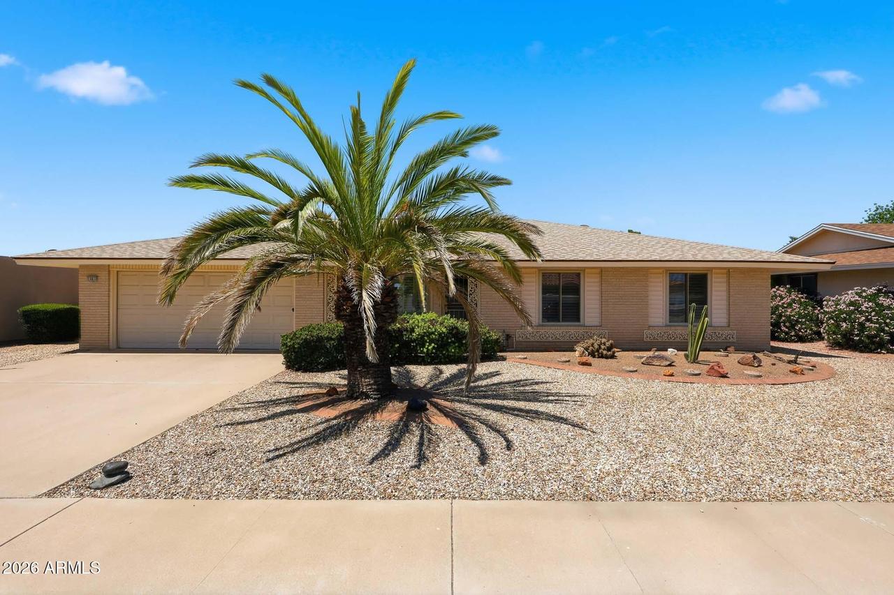 14630 N Lakeforest Dr., Sun City, AZ 85351
