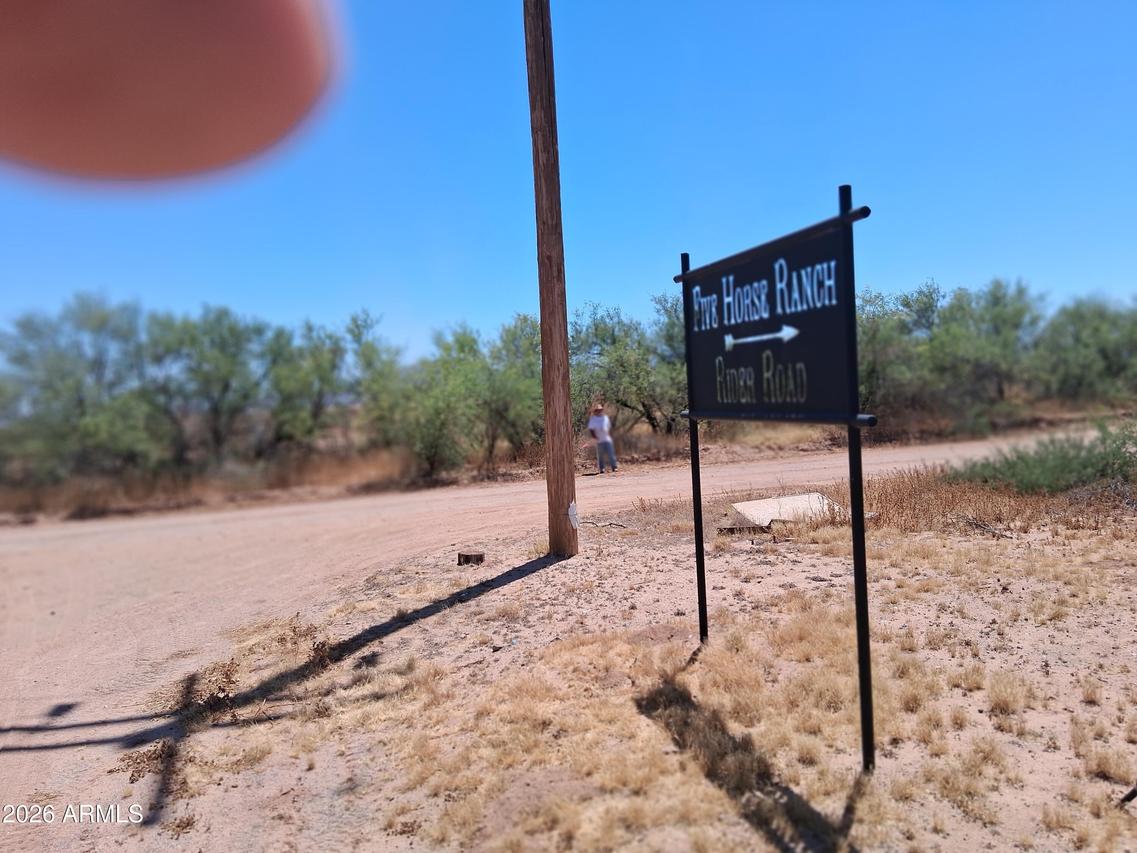 xxxx N Rider Rd. #' ', Aguila, AZ 85320
