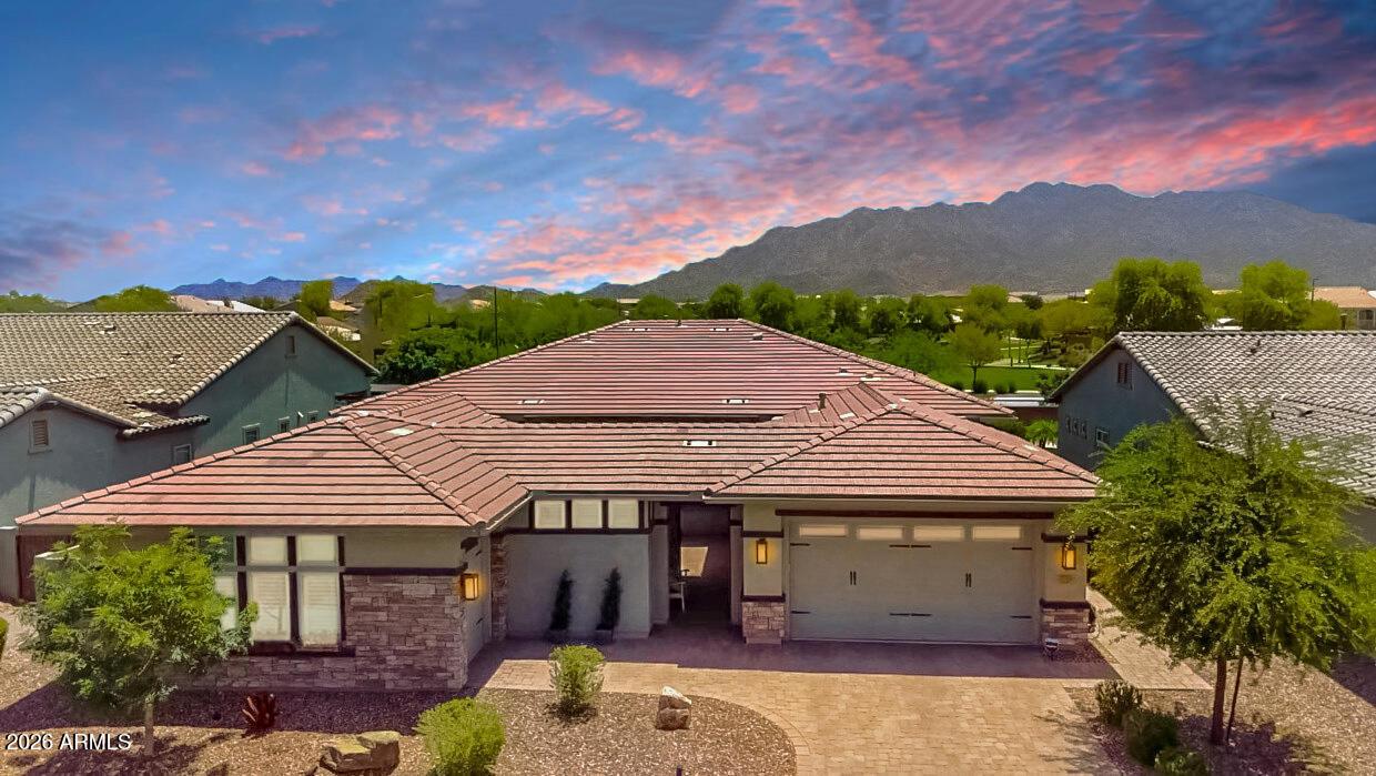7701 S Barlow Dr., Gilbert, AZ 85298