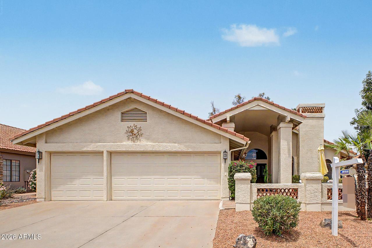 10914 E Chestnut Dr., Sun Lakes, AZ 85248