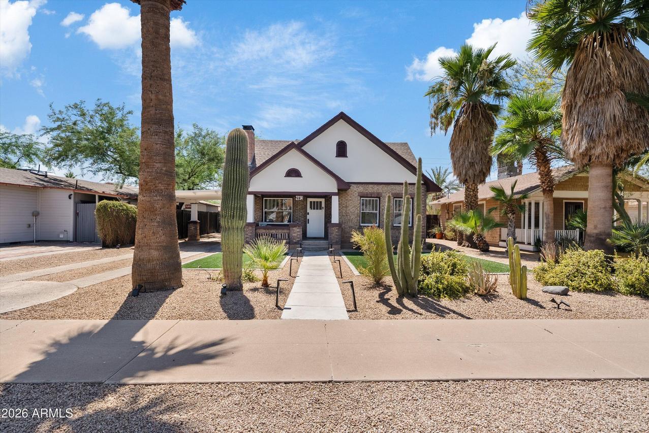 2234 N 10th St., Phoenix, AZ 85006
