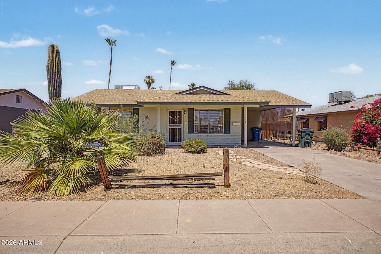 2324 W Poinsettia Dr., Phoenix, AZ 85029