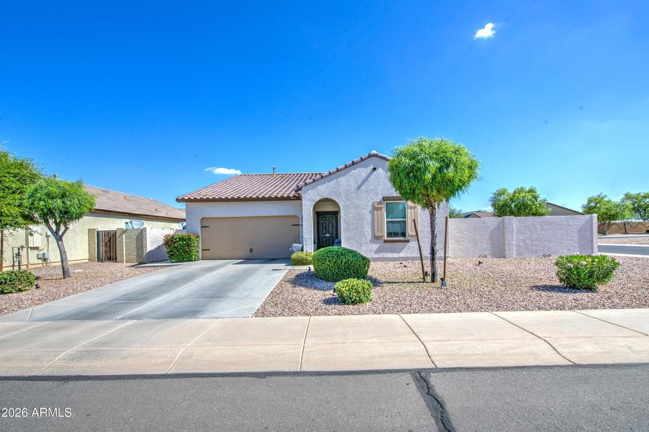 2810 E Omega Dr., San Tan Valley, AZ 85143