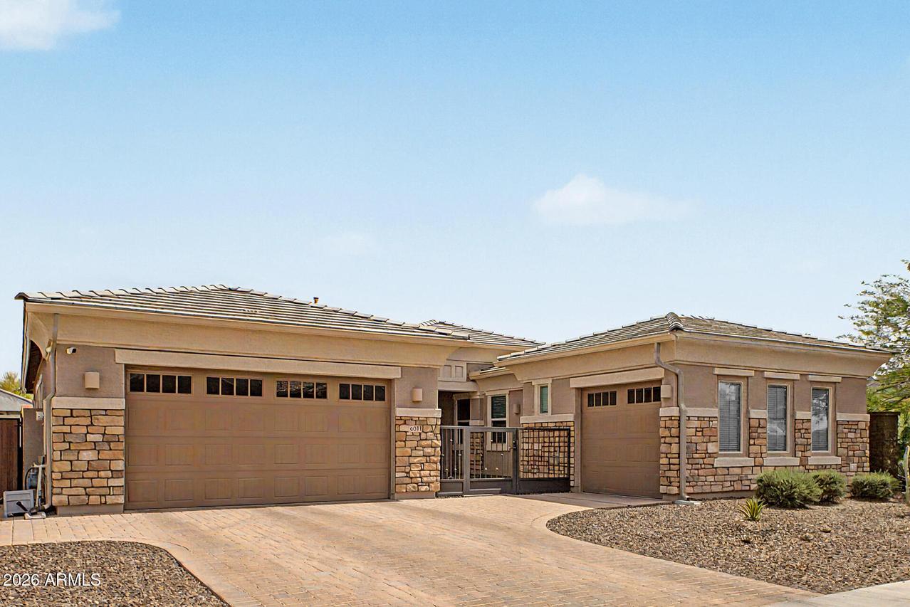 6511 W Steed Ridge, Phoenix, AZ 85083