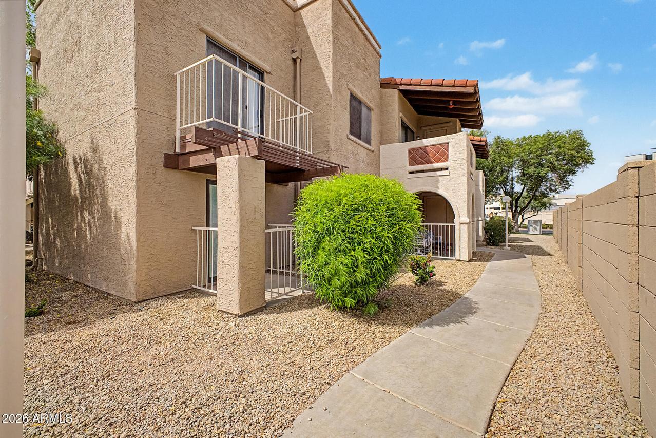 5757 W Eugie Ave. #2095, Glendale, AZ 85304
