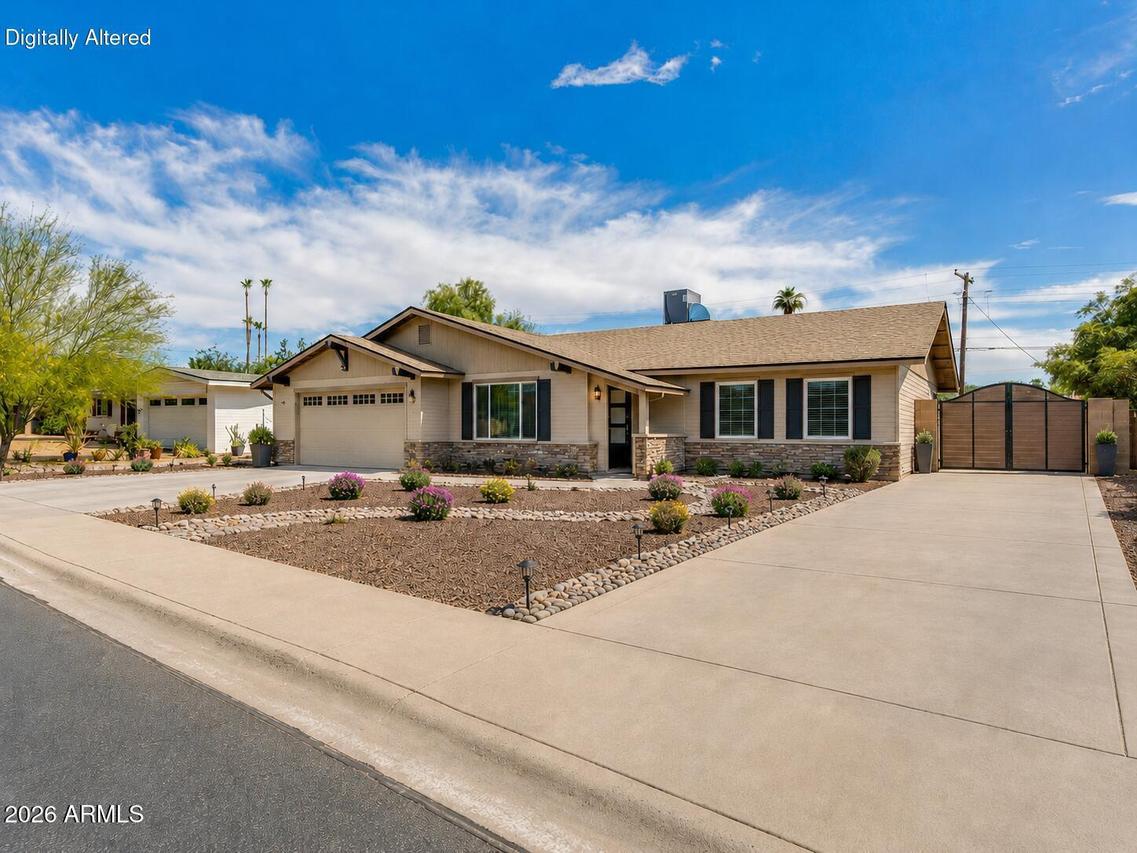537 E Laguna Dr., Tempe, AZ 85282