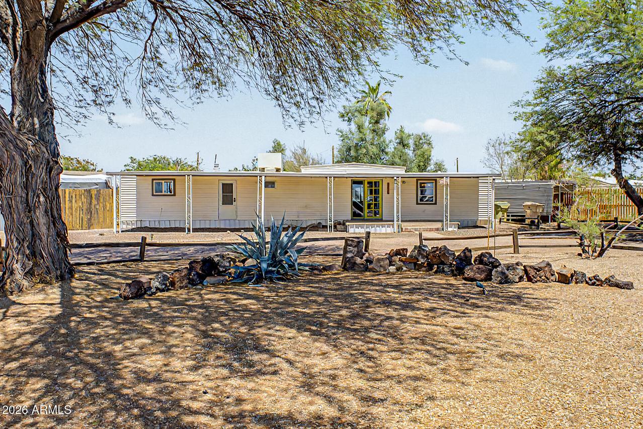 15801 N 67th Ave., Glendale, AZ 85306