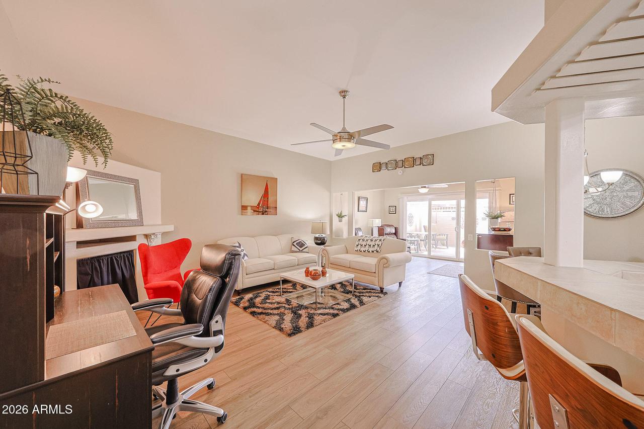17417 N 105th Ave., Sun City, AZ 85373