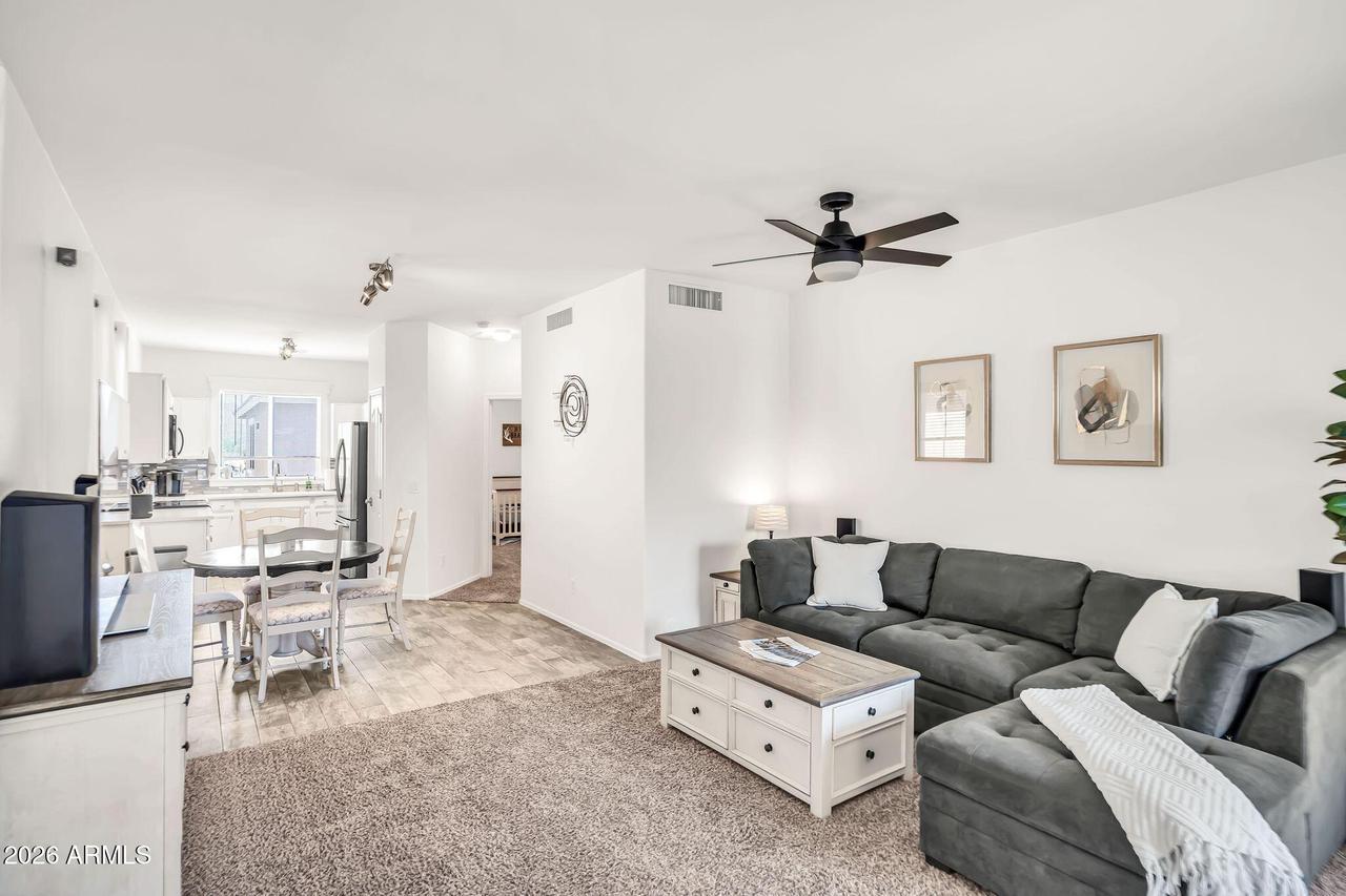 34944 N 30th Ave., Phoenix, AZ 85086