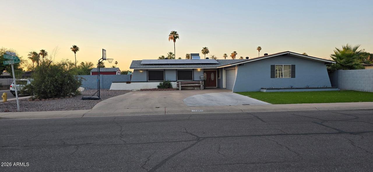 1860 E Dunbar Dr., Tempe, AZ 85282