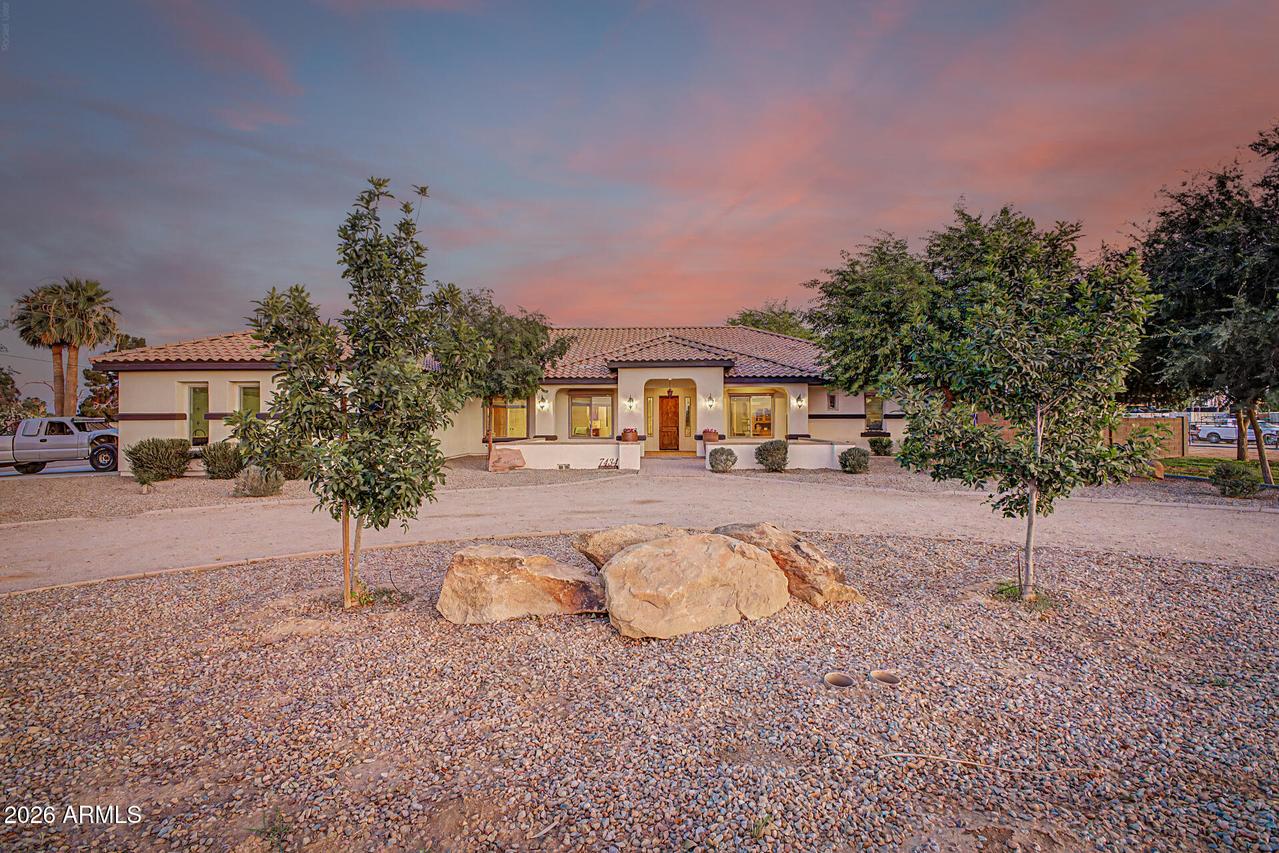 7434 N 156th Ave., Litchfield Park, AZ 85340