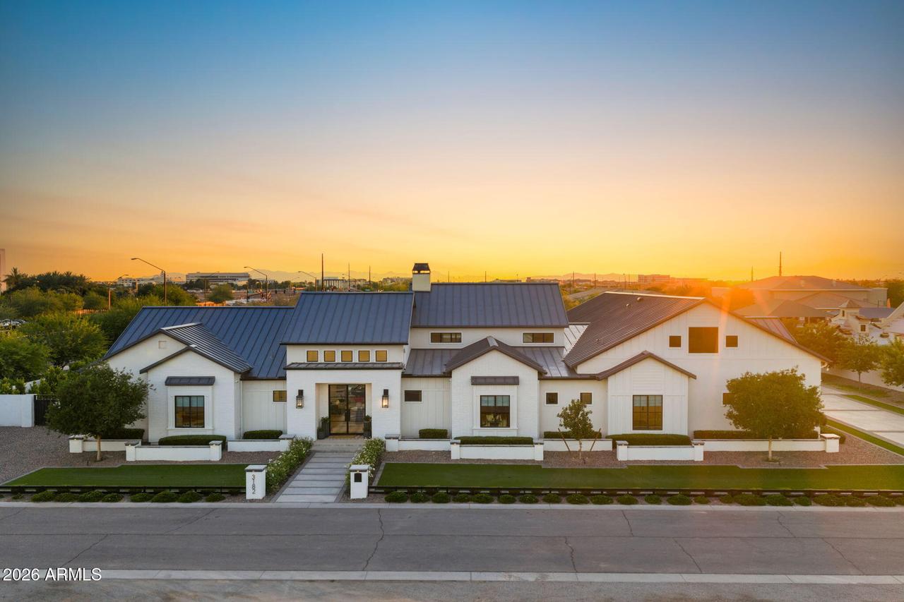 3182 S Penrose Ct., Gilbert, AZ 85295
