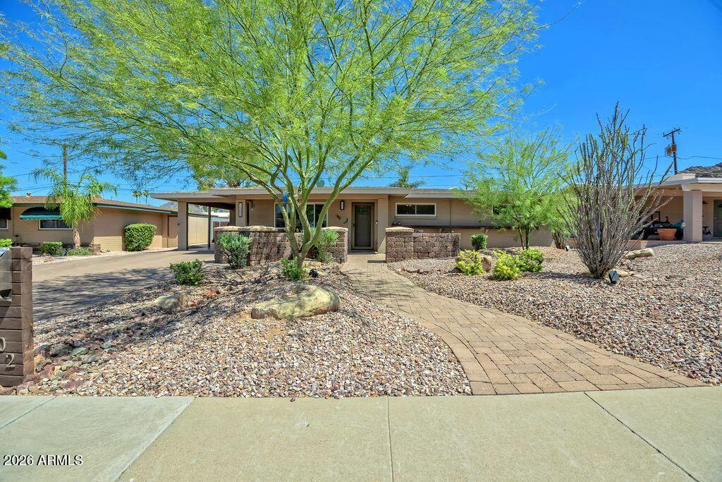 1302 E Butler Dr., Phoenix, AZ 85020