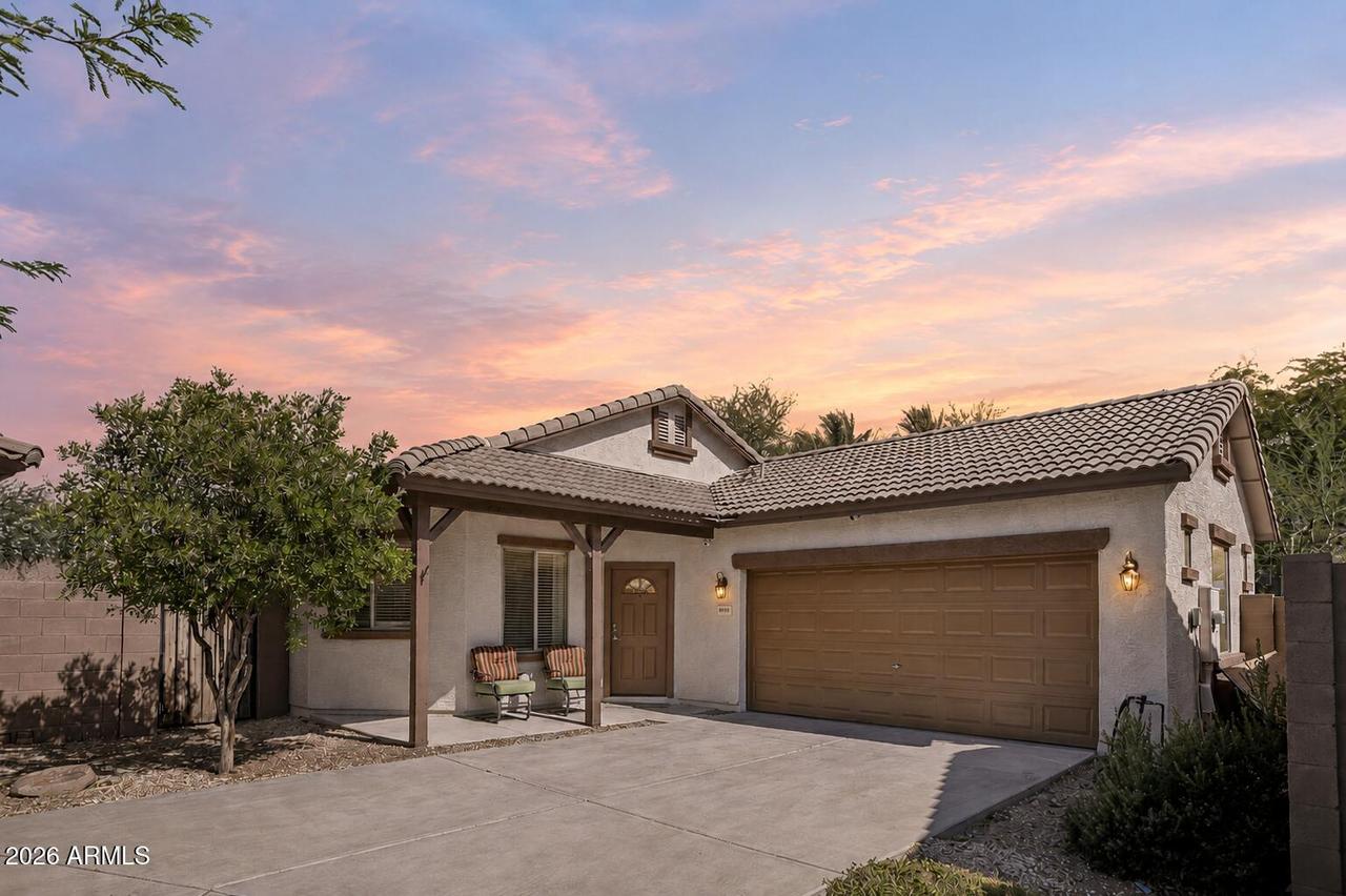 8931 W Saint John Rd., Peoria, AZ 85382
