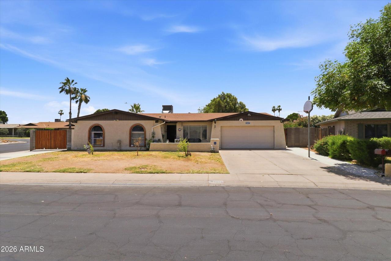 4601 W Golden Ln., Glendale, AZ 85302