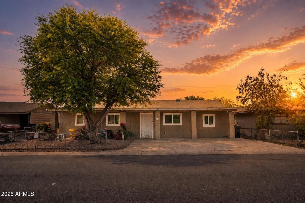 3801 W Wilshire Dr., Phoenix, AZ 85009