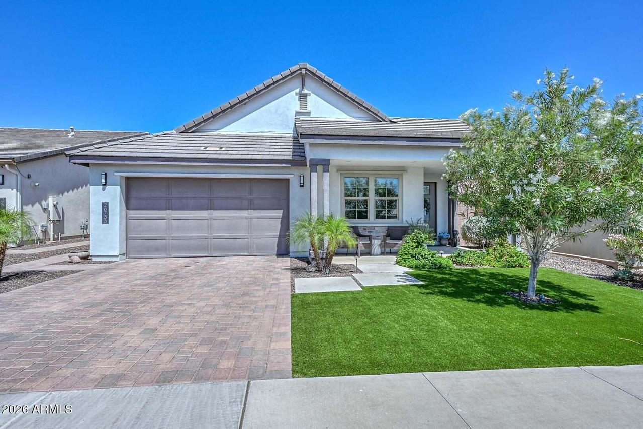 26733 N 68th Ln., Peoria, AZ 85383