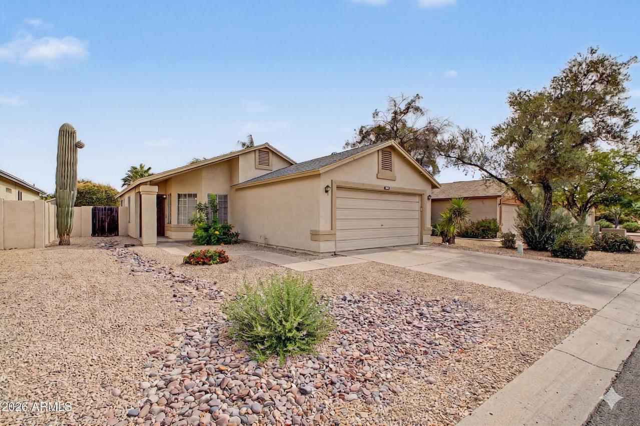 3109 E Siesta Ln., Phoenix, AZ 85050