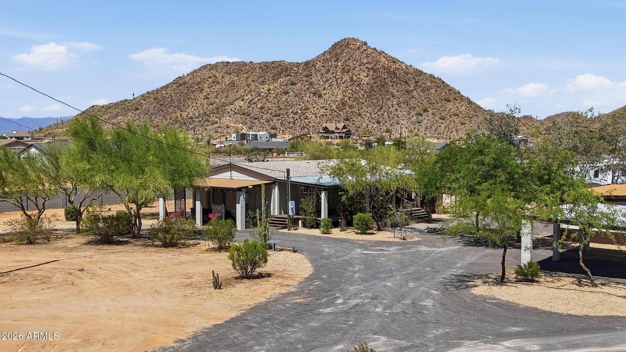 2056 W Gail Rd., Queen Creek, AZ 85142