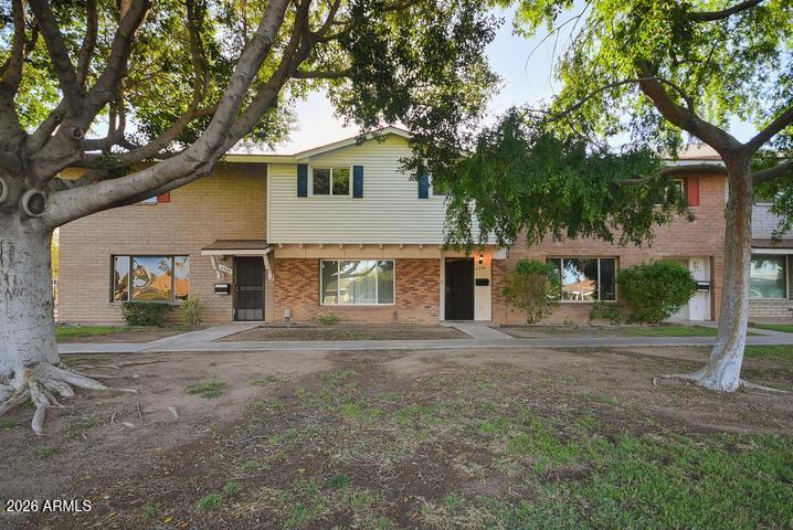 4550 N 15th Ave., Phoenix, AZ 85015