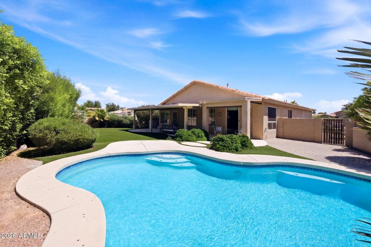 24816 S Pleasant Ct., Sun Lakes, AZ 85248