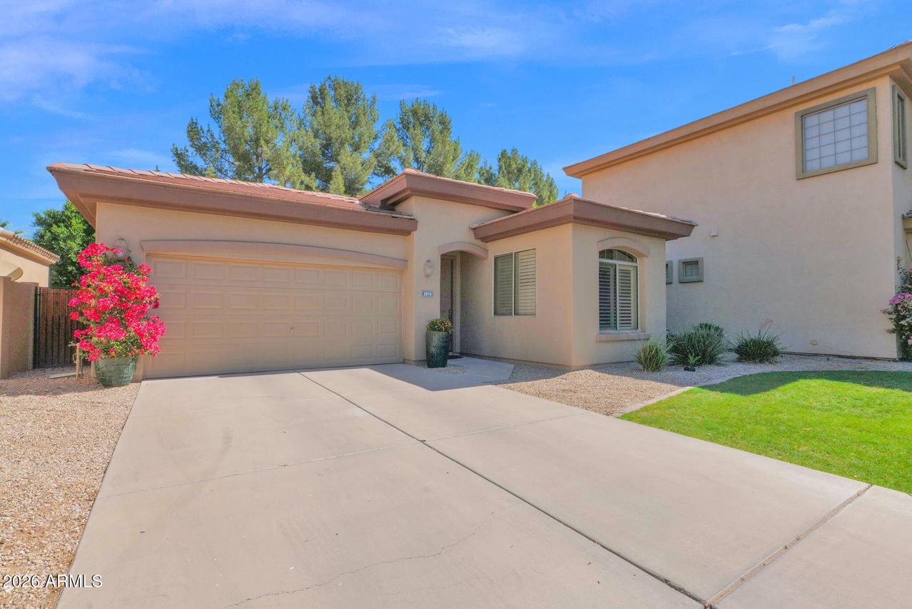 2018 W Periwinkle Way, Chandler, AZ 85248