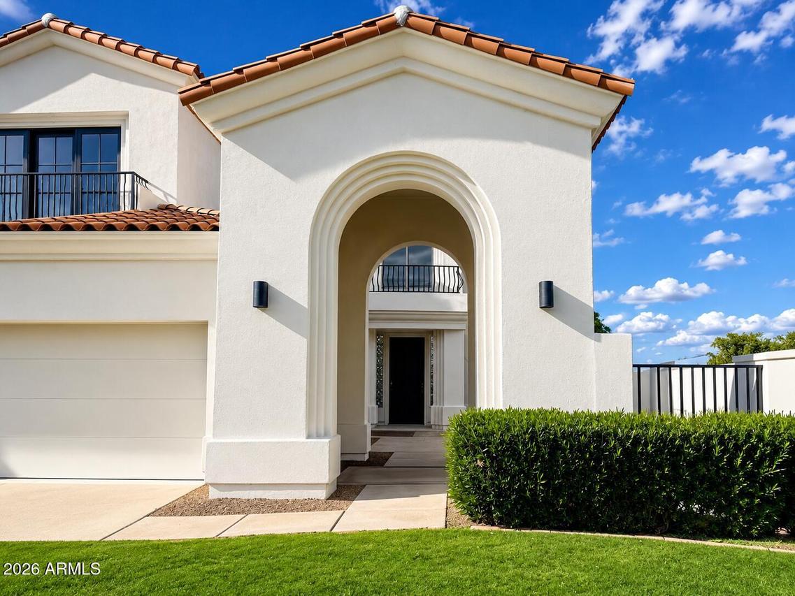 7676 E Tuckey Ln., Scottsdale, AZ 85250