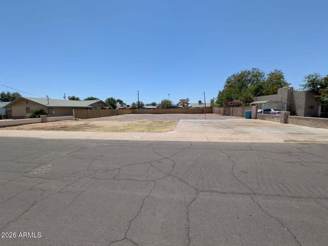 4009 W Orange Dr. #36, Phoenix, AZ 85019