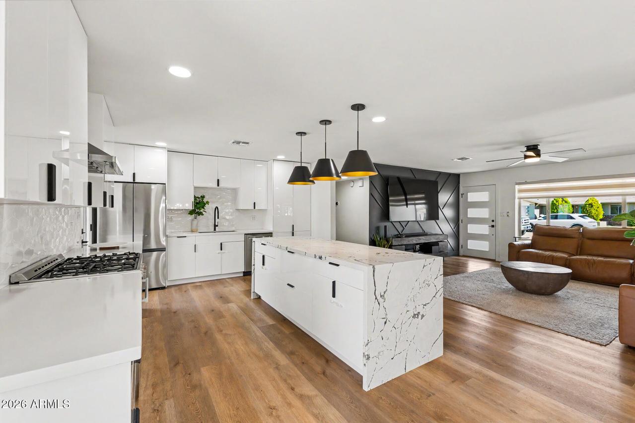 8024 E Hubbell St., Scottsdale, AZ 85257