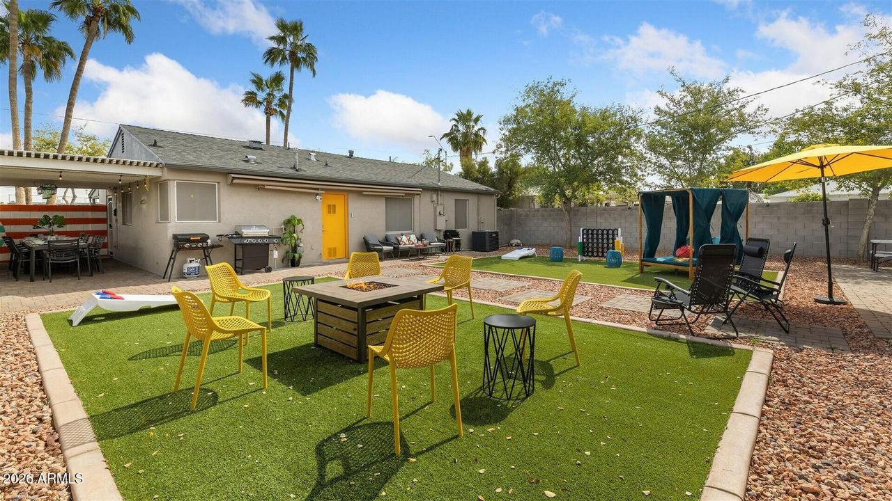3132 N 15th Ave., Phoenix, AZ 85015