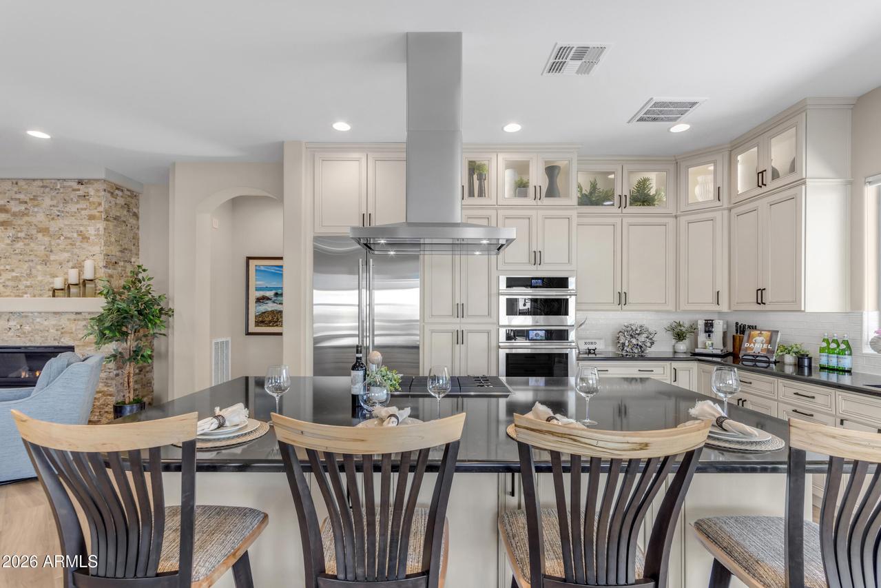 792 E Citrus Hollow Way, Queen Creek, AZ 85140