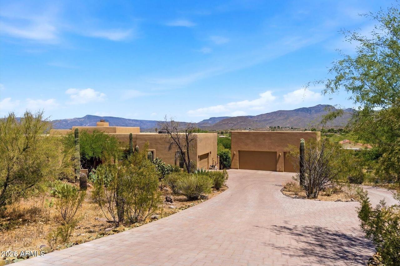 7676 E Nonchalant Ave., Carefree, AZ 85377