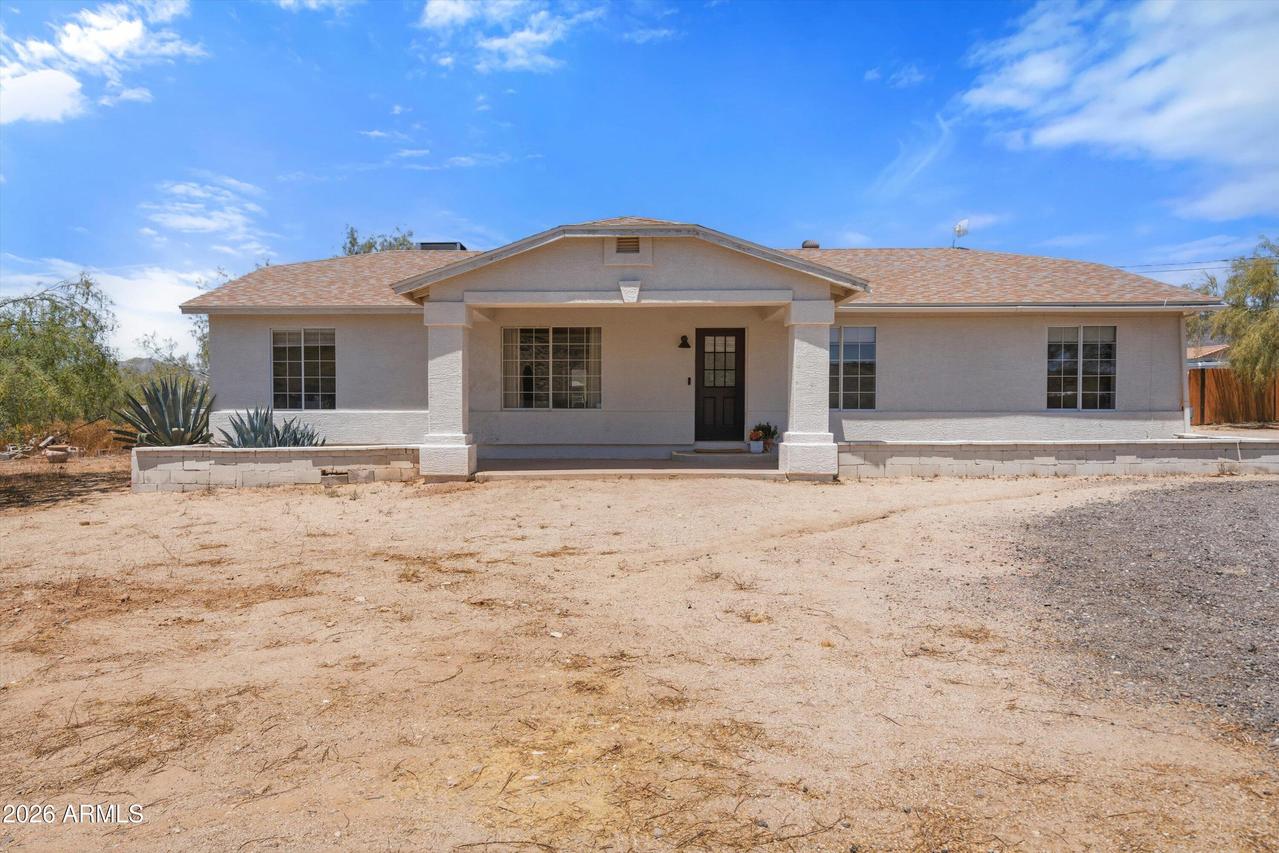 44814 N 10th St., New River, AZ 85087