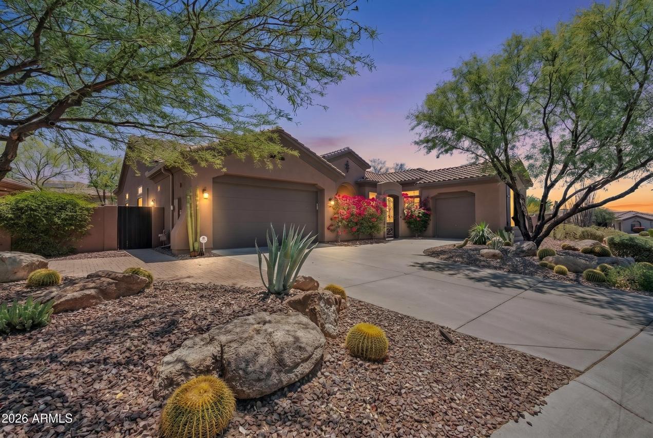 40319 N Hawk Ridge Tr., Anthem, AZ 85086