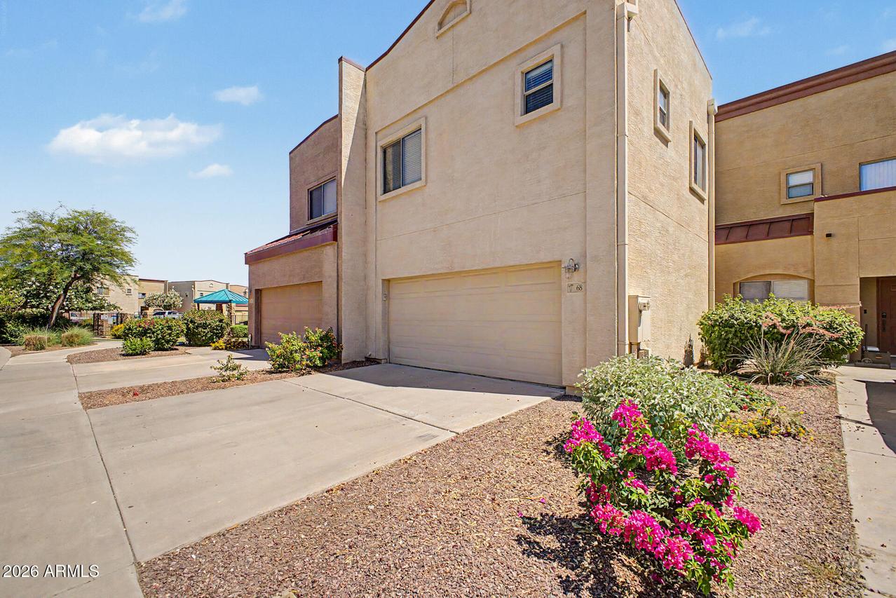 1015 S Val Vista Dr. #68, Mesa, AZ 85204