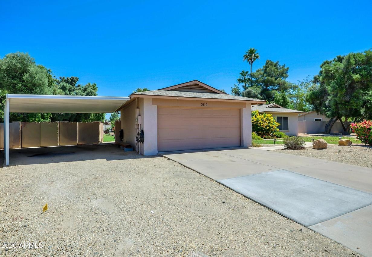 3110 W Tierra Buena Ln., Phoenix, AZ 85053