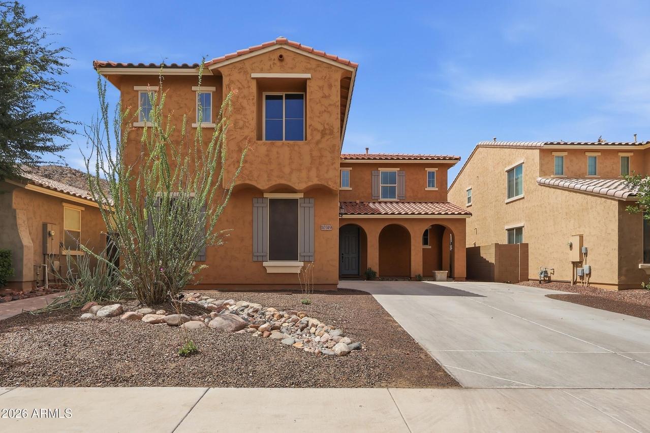 10319 W Rosewood Ln., Peoria, AZ 85383
