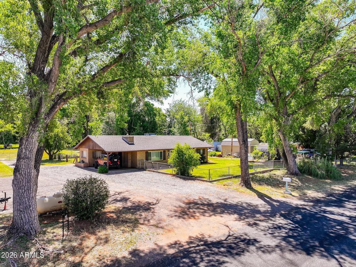 75 N Farm Circle Rd., Cornville, AZ 86325