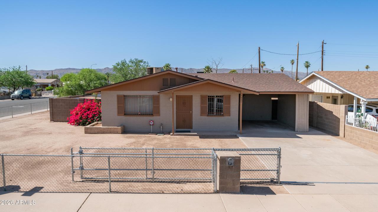 1951 E Marguerite Ave., Phoenix, AZ 85040