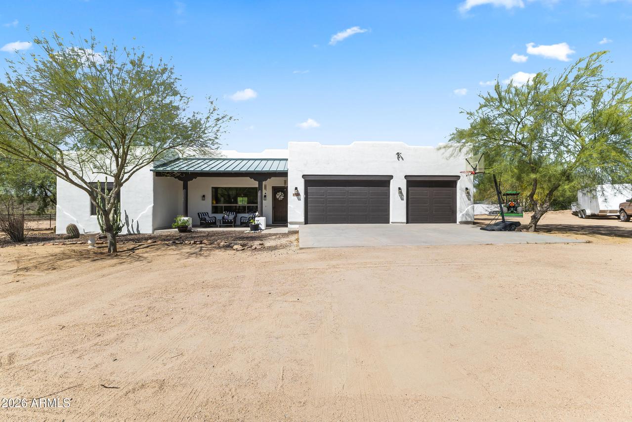 49826 N 21st Dr., New River, AZ 85087