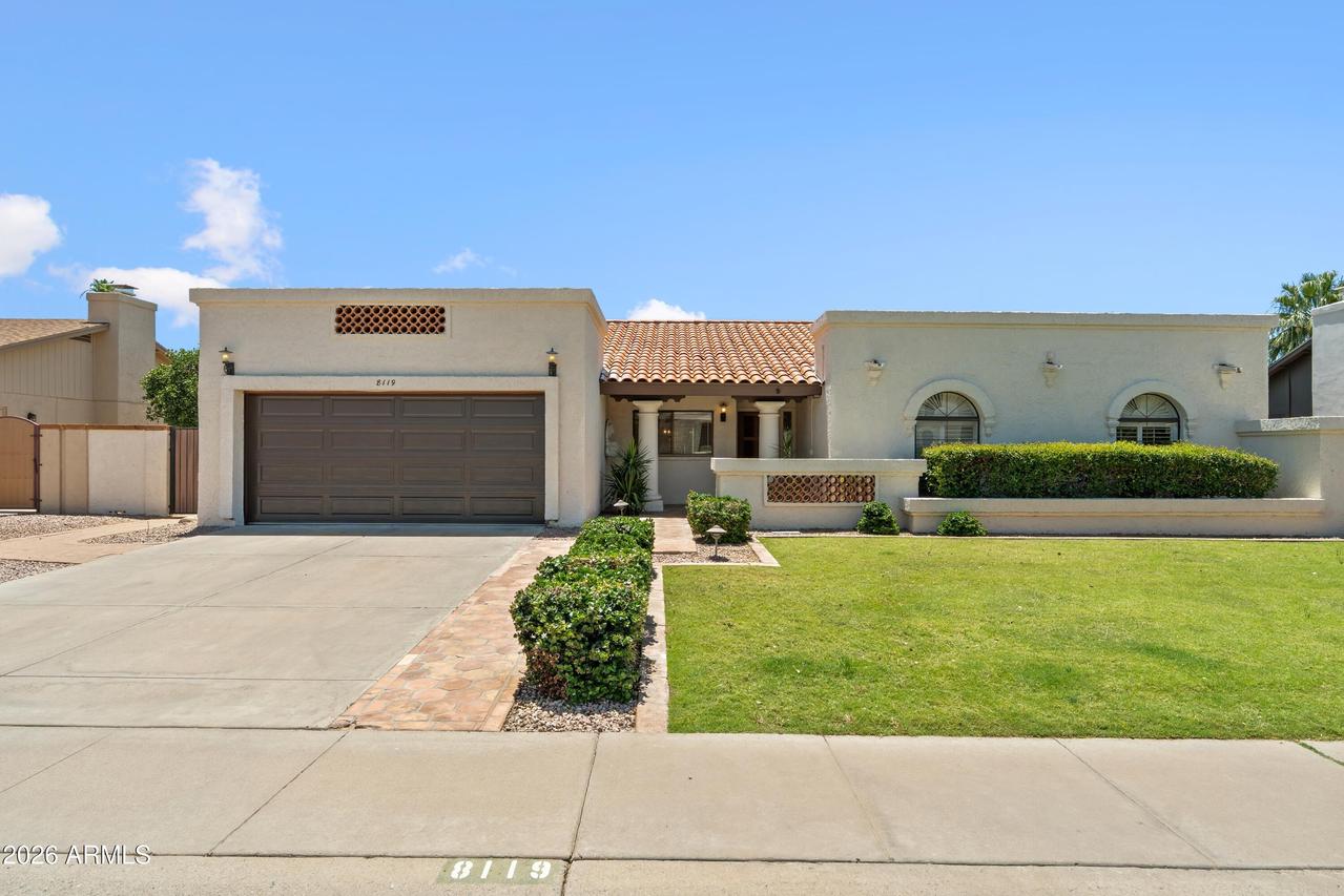 8119 E Morgan Tr., Scottsdale, AZ 85258
