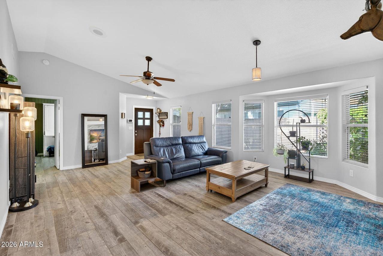 3115 W Melinda Ln., Phoenix, AZ 85027