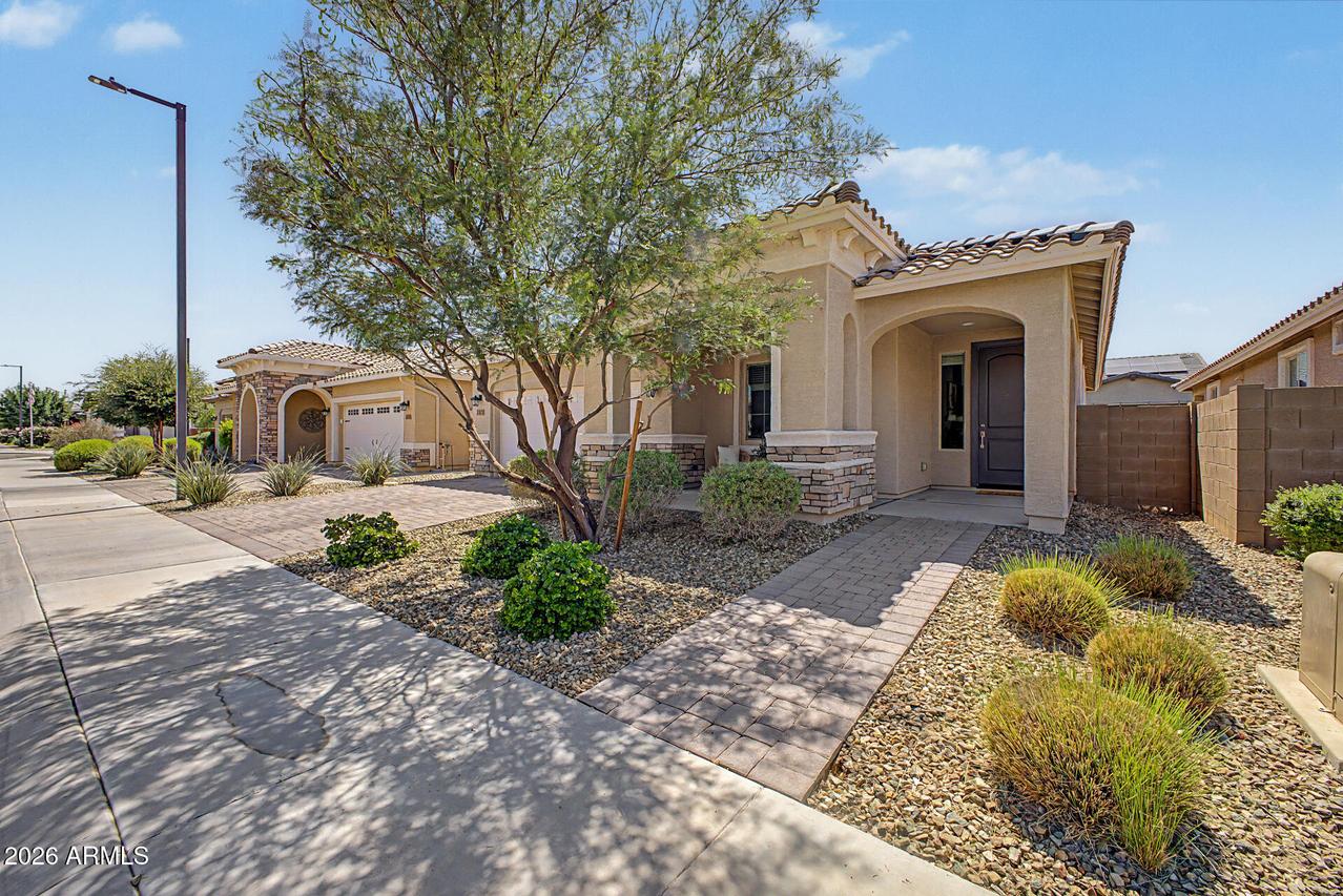 24857 N 172nd Ave., Surprise, AZ 85387