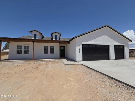 New Construction Homes For Sale This Week That Attend J. O. Combs Middle School: May 20th to May 26th