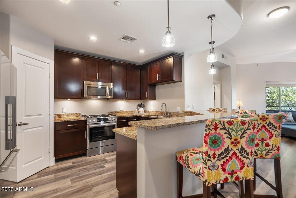 945 E Playa Del Norte Dr. #2022, Tempe, AZ 85288