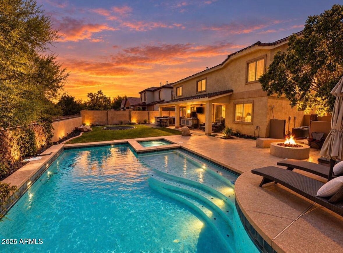 26506 N 55th Dr., Phoenix, AZ 85083