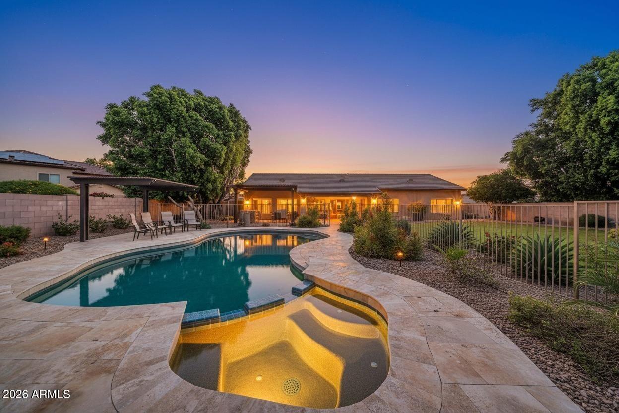 8039 W Briden Ln., Peoria, AZ 85383