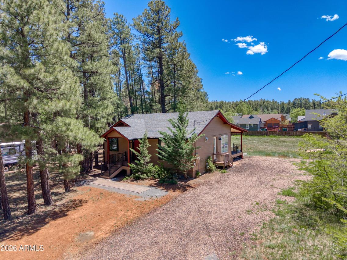 583 S Woodland Ln., Pinetop, AZ 85935