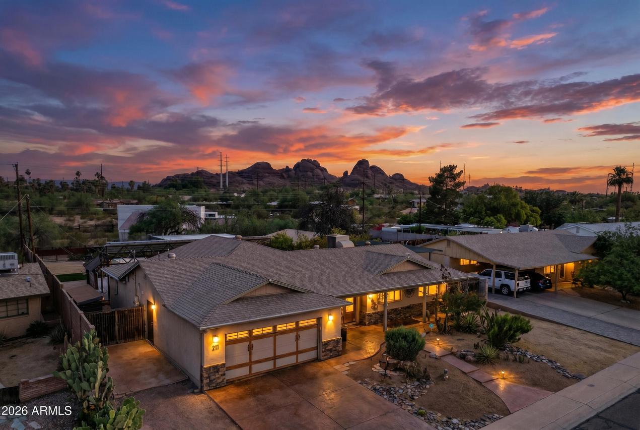 211 E Papago Dr., Tempe, AZ 85288