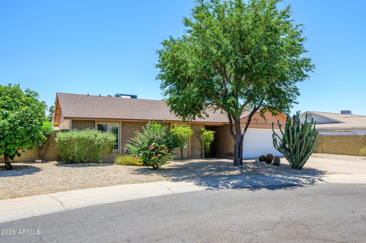 5917 E Claire Dr., Scottsdale, AZ 85254